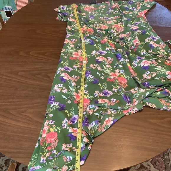 Bobeau Green Wrap Midi Dress with Tie Front - Picture 6 of 8